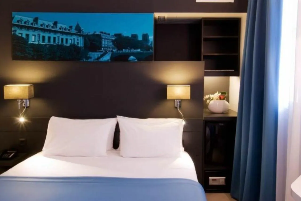 Le Bailli Hotel 3*