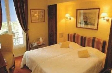 Le Bailli Hotell 3*